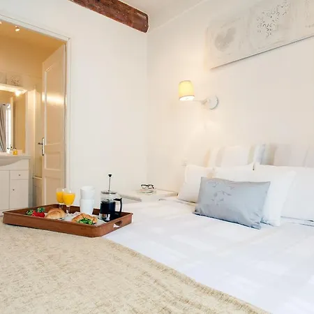 Balcony In Heart Of Old Antibes, Ac, View Apartamento