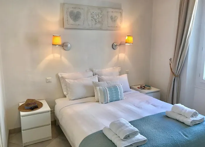 Διαμέρισμα Balcony Apartment Pimms