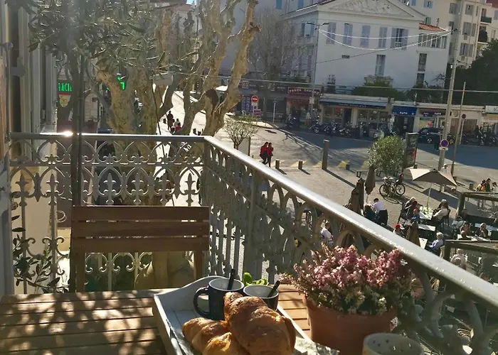 アパート Balcony Pimms