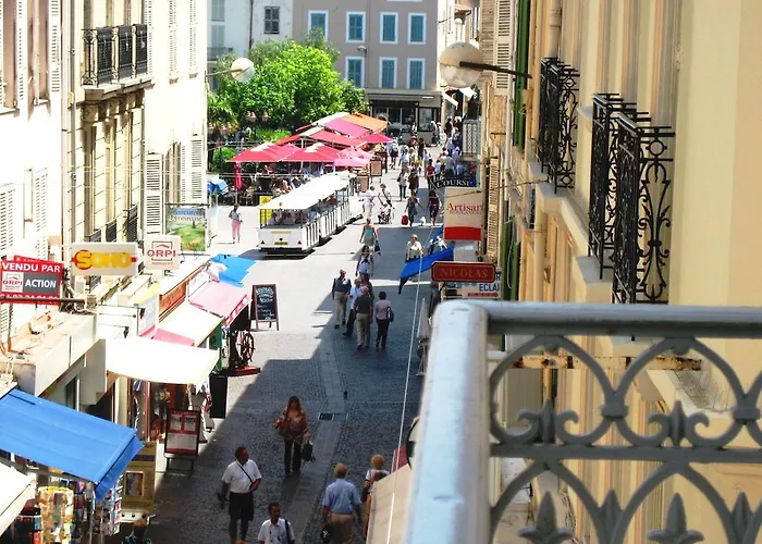 Balcony Apartment Pimms Αντίμπ